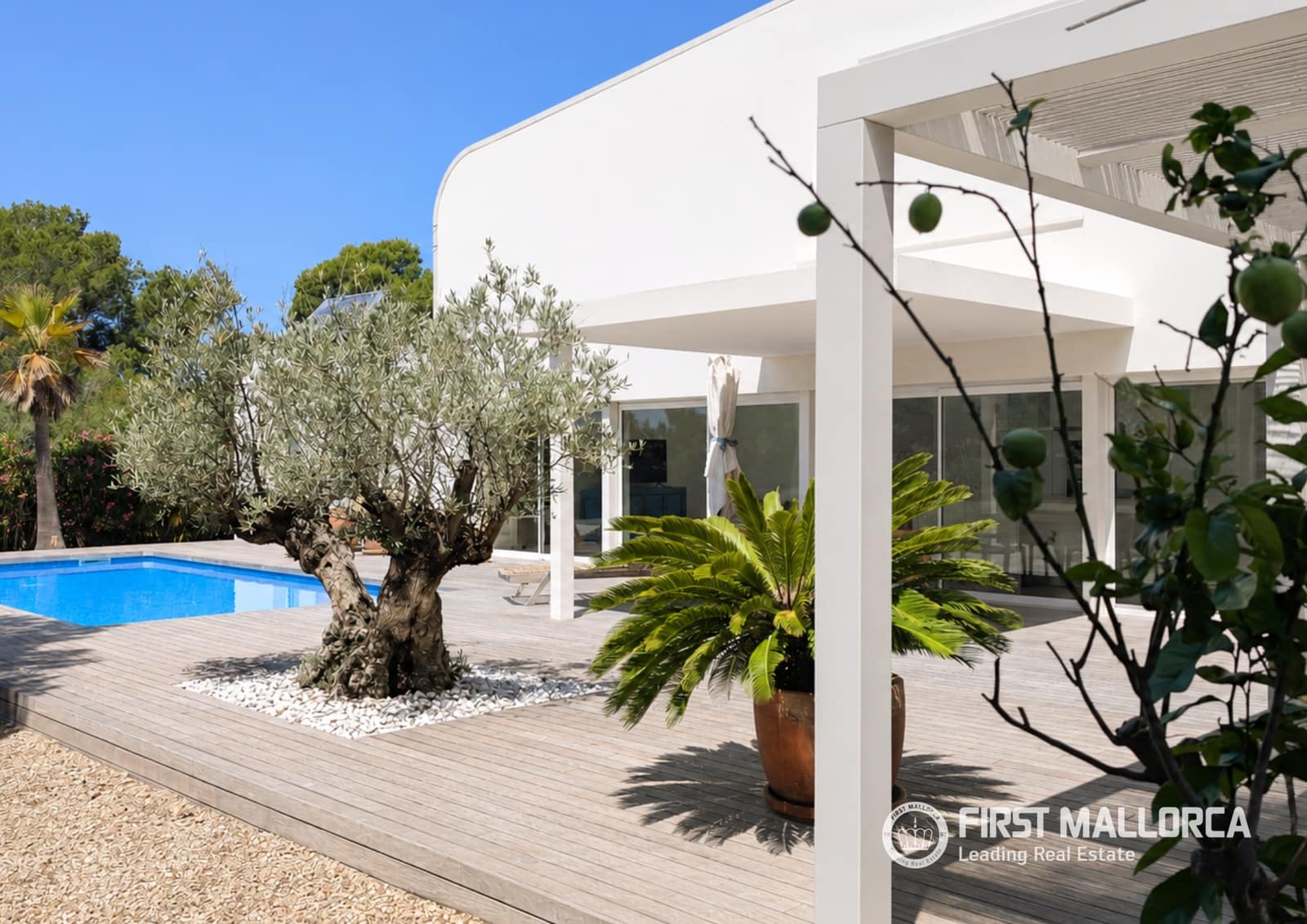 4 sovrum Villa till salu i Cala Pi med pool garage - 1 280 000 € (Ref: 9872666)