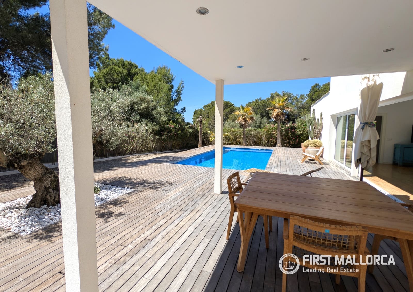 4 sovrum Villa till salu i Cala Pi med pool garage - 1 280 000 € (Ref: 9872666)