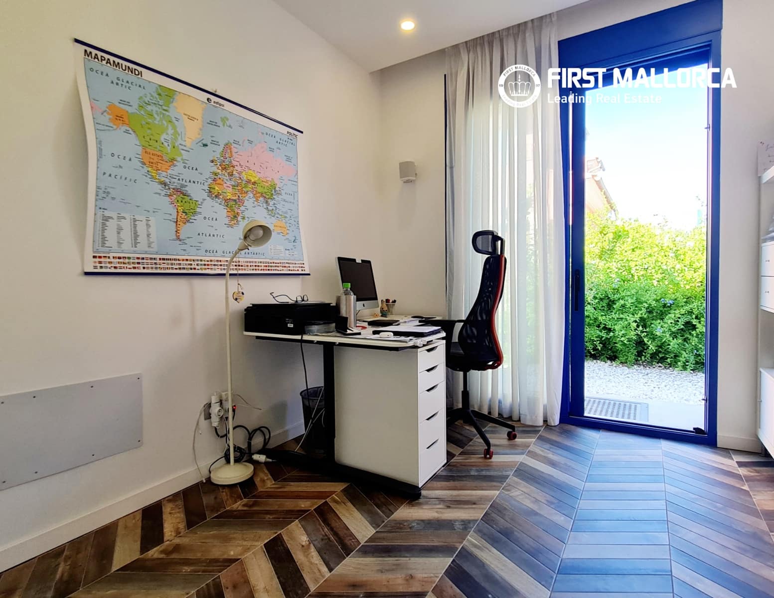 5 soveværelse Villa til leje i Palma de Mallorca med swimmingpool garage - € 7.900 (Ref: 9872668)