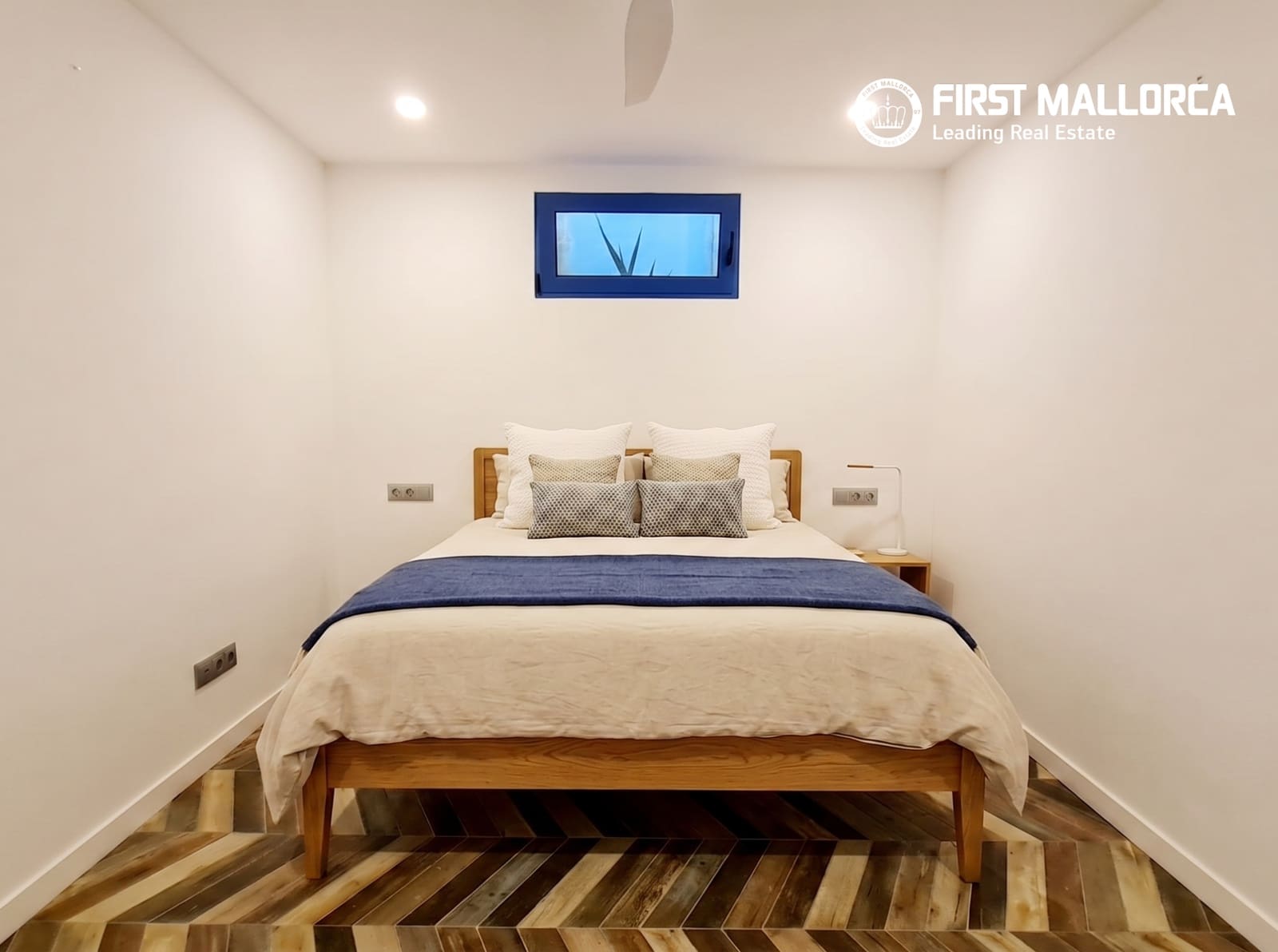 5 soveværelse Villa til leje i Palma de Mallorca med swimmingpool garage - € 7.900 (Ref: 9872668)