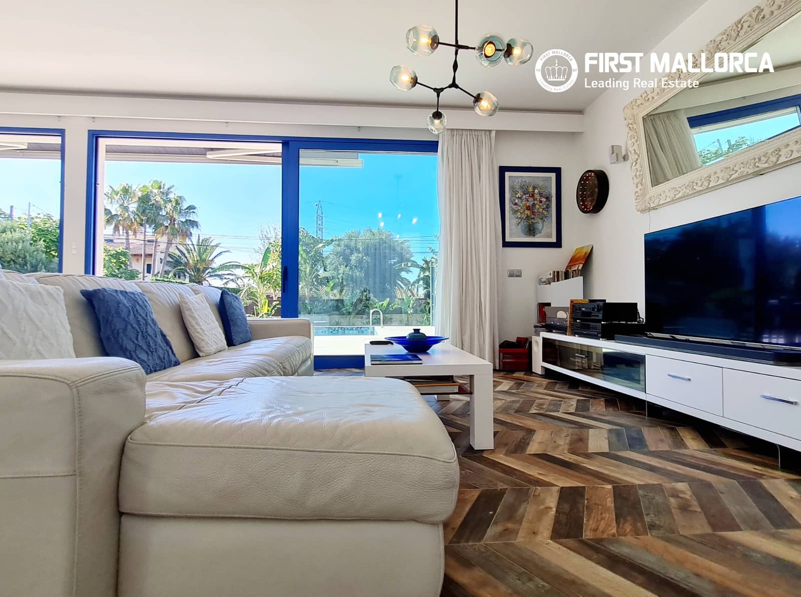 5 soveværelse Villa til leje i Palma de Mallorca med swimmingpool garage - € 7.900 (Ref: 9872668)