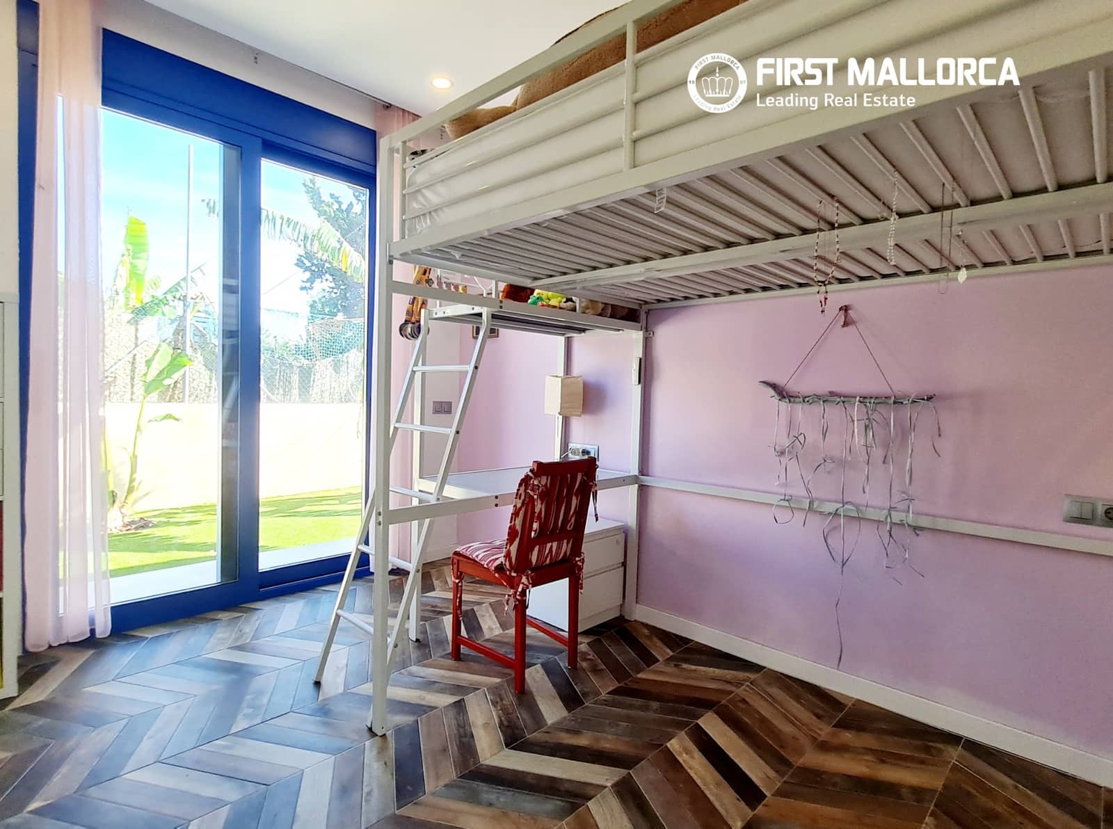 5 soveværelse Villa til leje i Palma de Mallorca med swimmingpool garage - € 7.900 (Ref: 9872668)