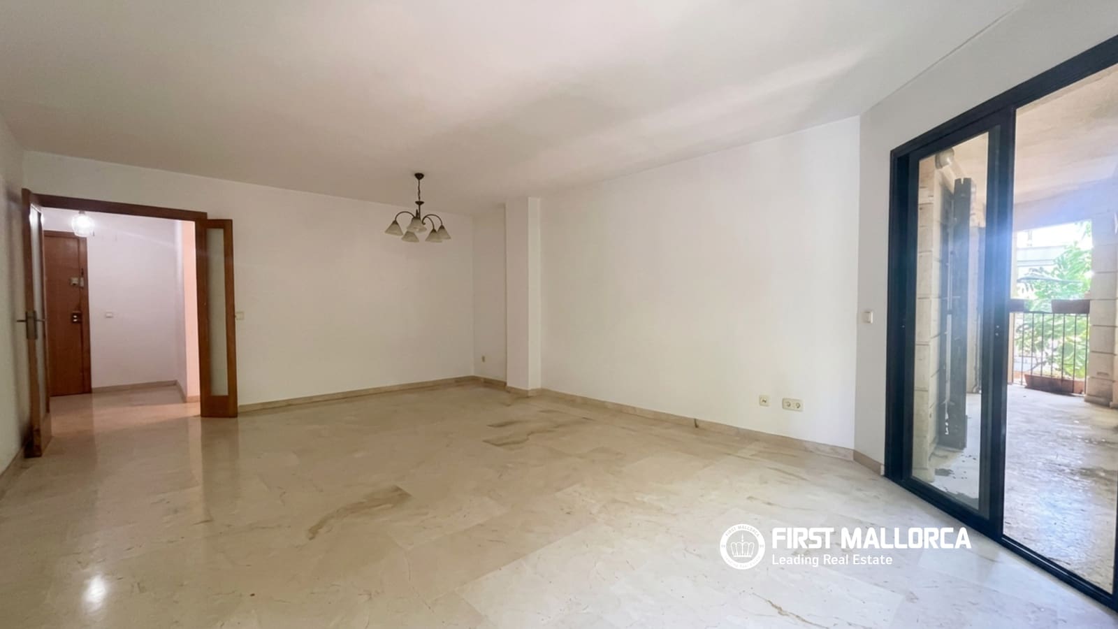 4 makuuhuone Huoneisto myytävänä paikassa Puerto de Soller / Port de Soller mukana 
autotalli - 695 000 € (Ref: 9872669)