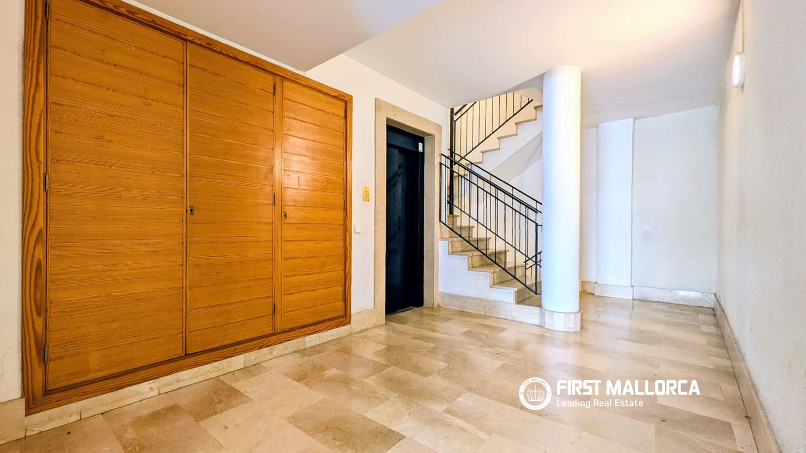 4 makuuhuone Huoneisto myytävänä paikassa Puerto de Soller / Port de Soller mukana 
autotalli - 695 000 € (Ref: 9872669)