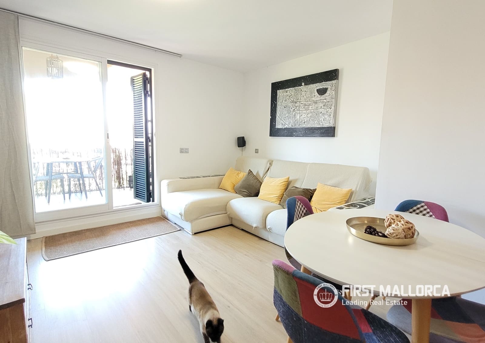 2 bedroom Apartment for rent in Palma de Mallorca with garage - € 2,000 (Ref: 9877524)
