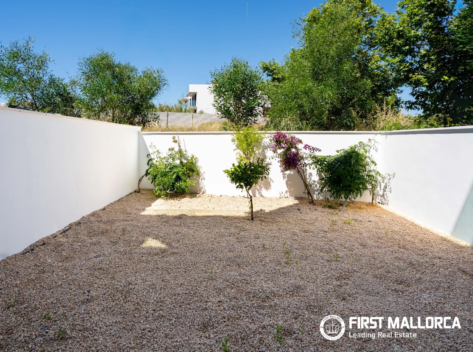 3 bedroom Townhouse for sale in Portocolom with garage - € 1,050,000 (Ref: 9877531)