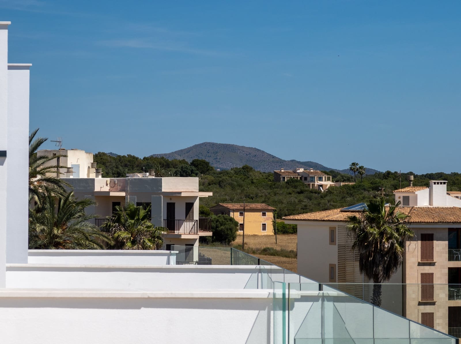 3 bedroom Townhouse for sale in Portocolom with garage - € 1,050,000 (Ref: 9877531)
