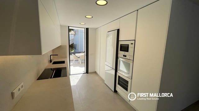 3 soveværelse Lejlighed til leje i Playas de Muro / Platges de Muro, Muro med garage - € 2.400 (Ref: 9883744)
