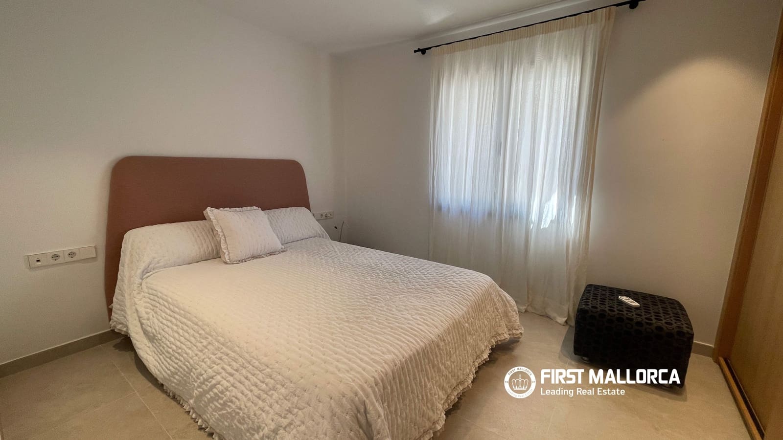 3 bedroom Apartment for rent in Muro with garage - € 2,400 (Ref: 9883744)
