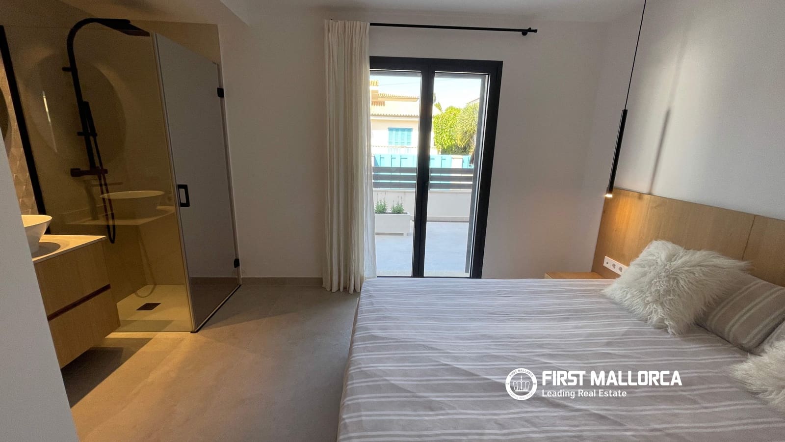3 bedroom Apartment for rent in Muro with garage - € 2,400 (Ref: 9883744)