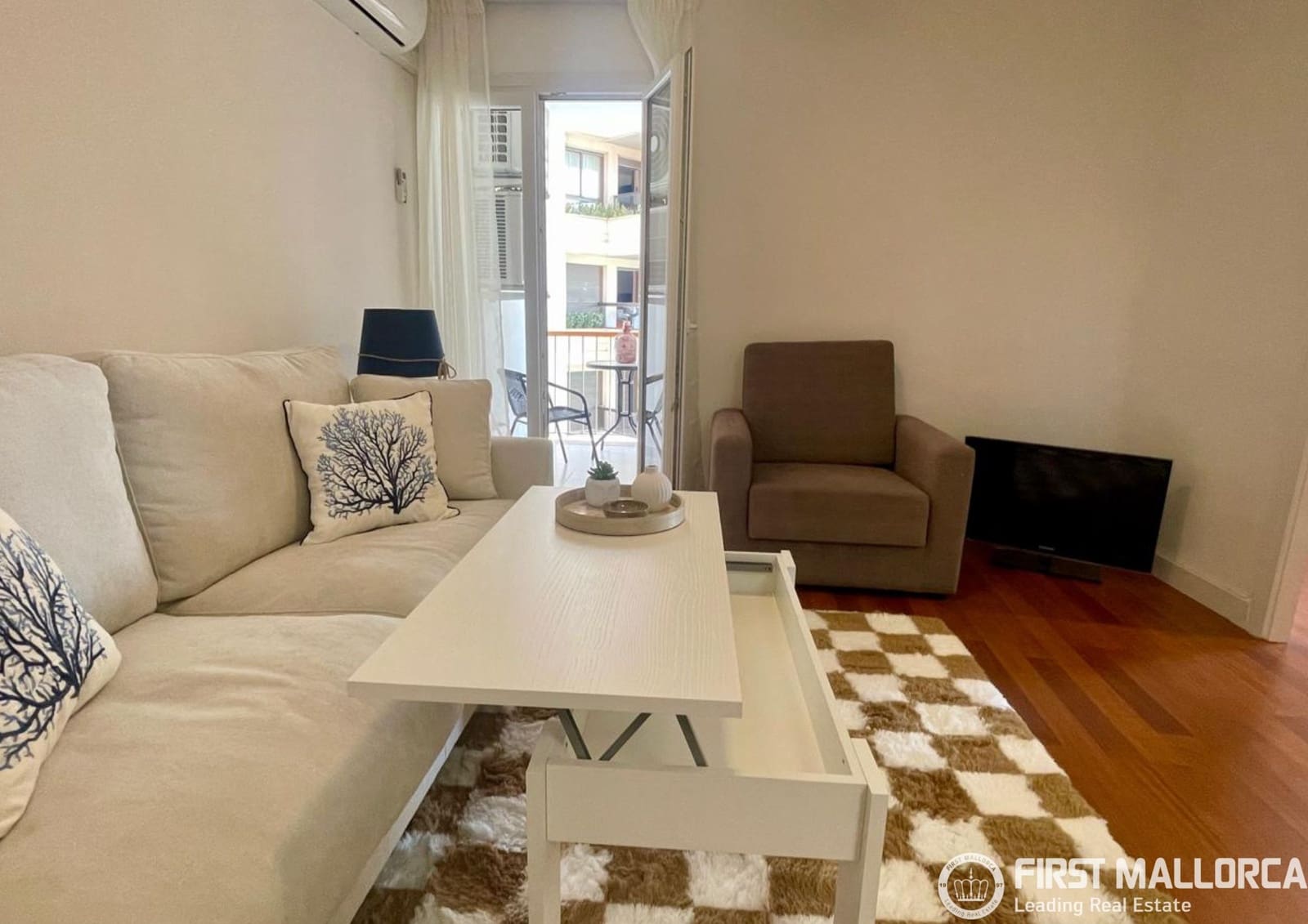 2 sypialnia Apartament do wynajęcia w Palma de Mallorca z garażem - 2 000 € (Ref: 9883746)