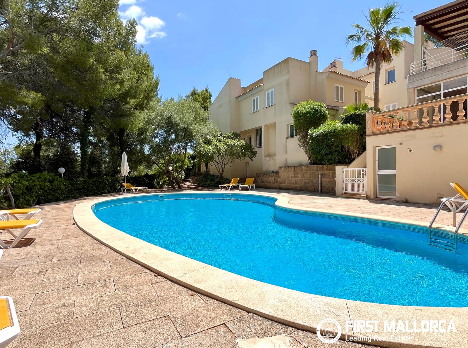 4 bedroom Apartment for sale in Bendinat with garage - € 1,380,000 (Ref: 9883747)