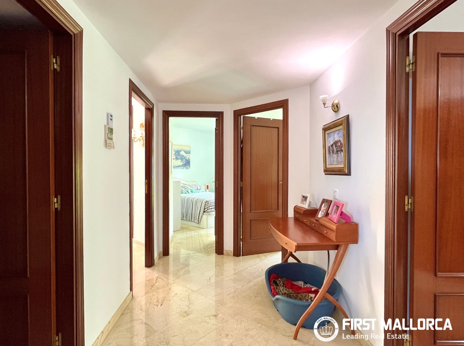 4 bedroom Apartment for sale in Bendinat with pool garage - € 1,380,000 (Ref: 9883747)
