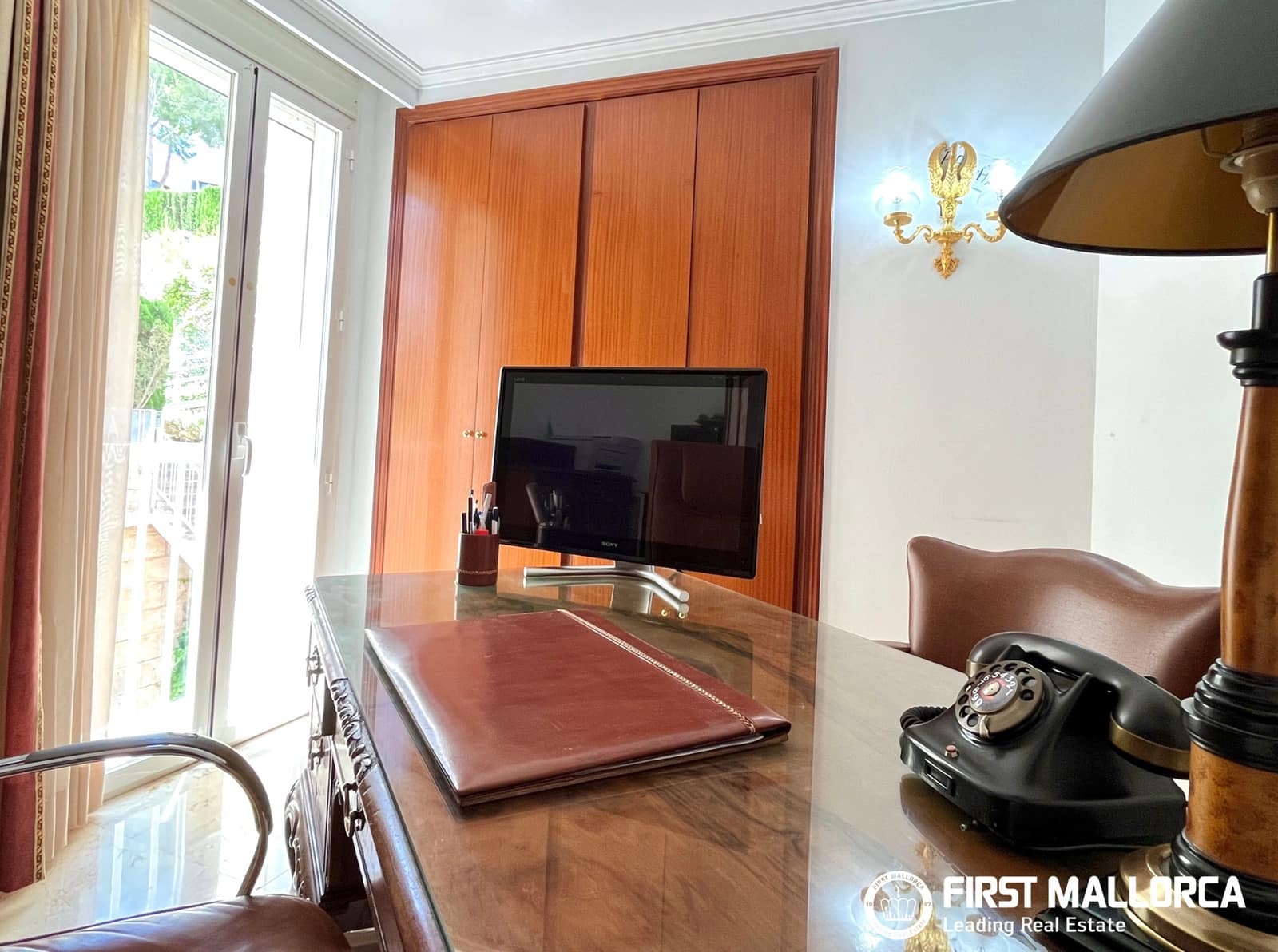 4 bedroom Apartment for sale in Bendinat with pool garage - € 1,380,000 (Ref: 9883747)