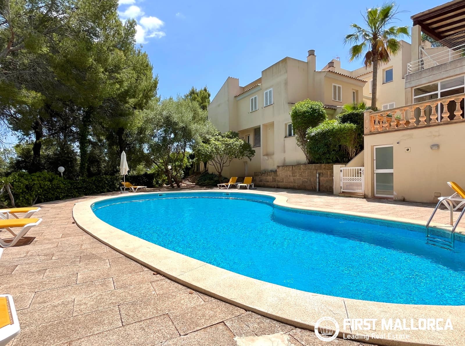 4 bedroom Apartment for sale in Bendinat with pool garage - € 1,380,000 (Ref: 9883747)