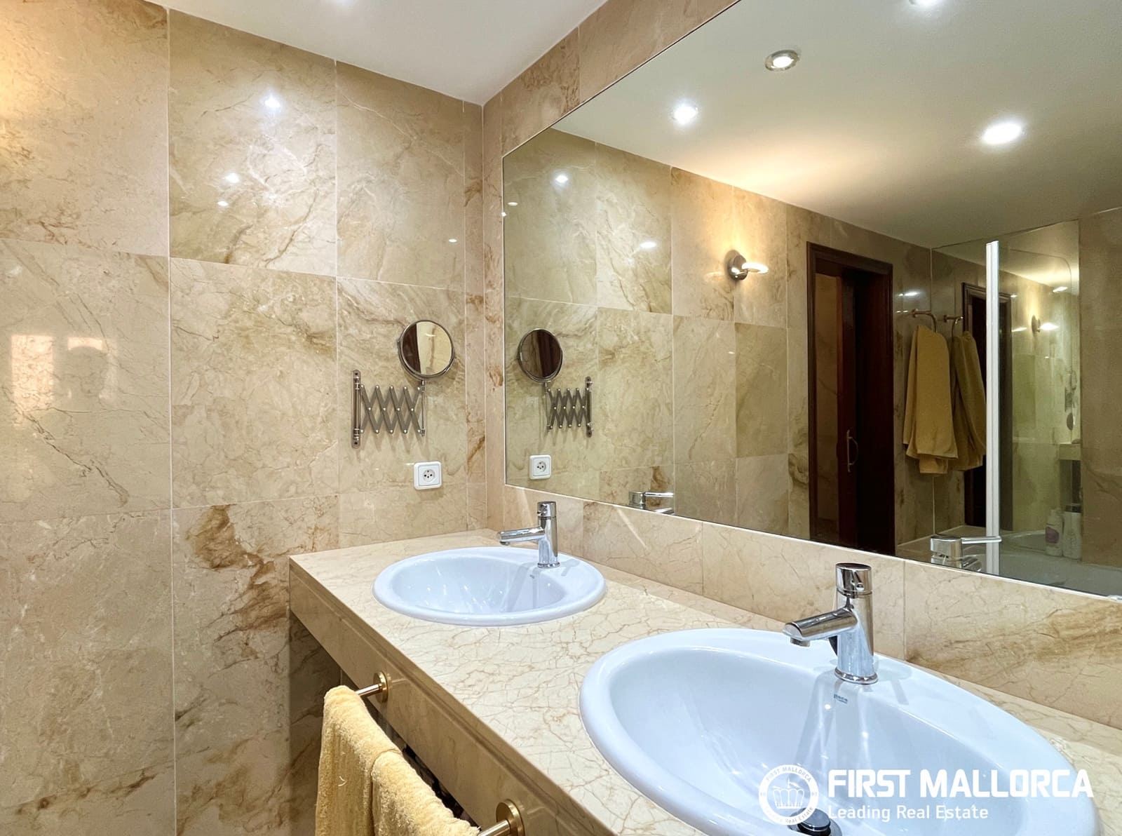 4 bedroom Apartment for sale in Bendinat with pool garage - € 1,380,000 (Ref: 9883747)