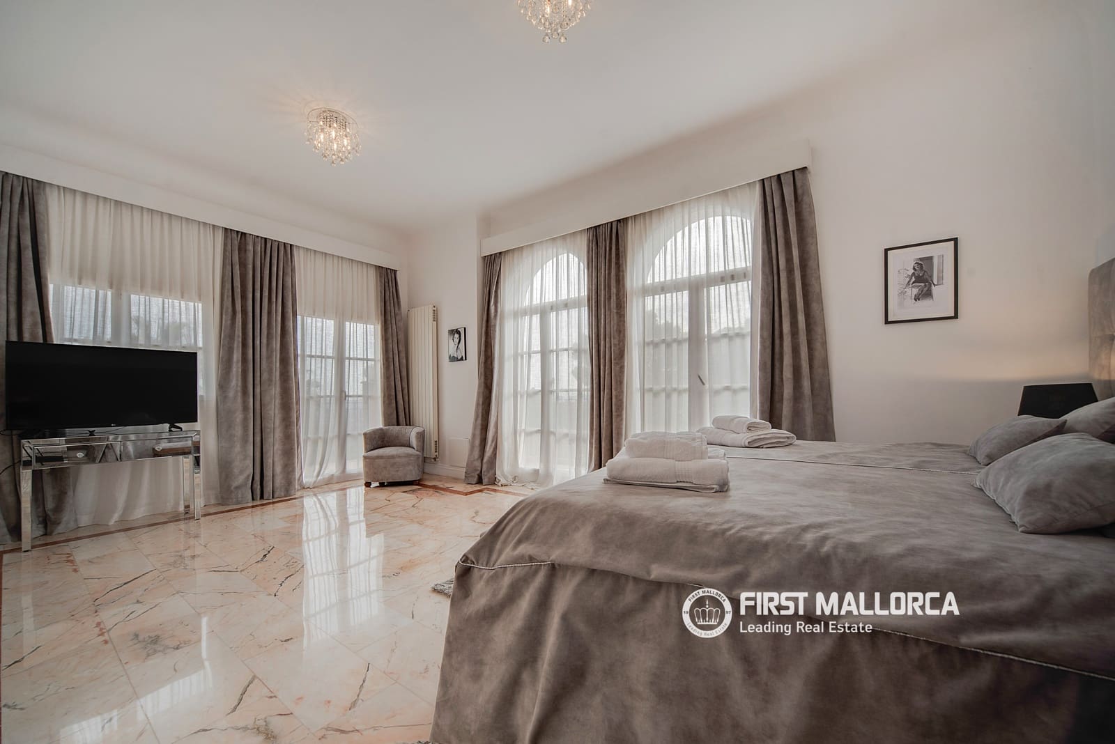 6 sypialnia Willa na sprzedaż w Son Vida z basenem garażem - 3 600 000 € (Ref: 9883748)