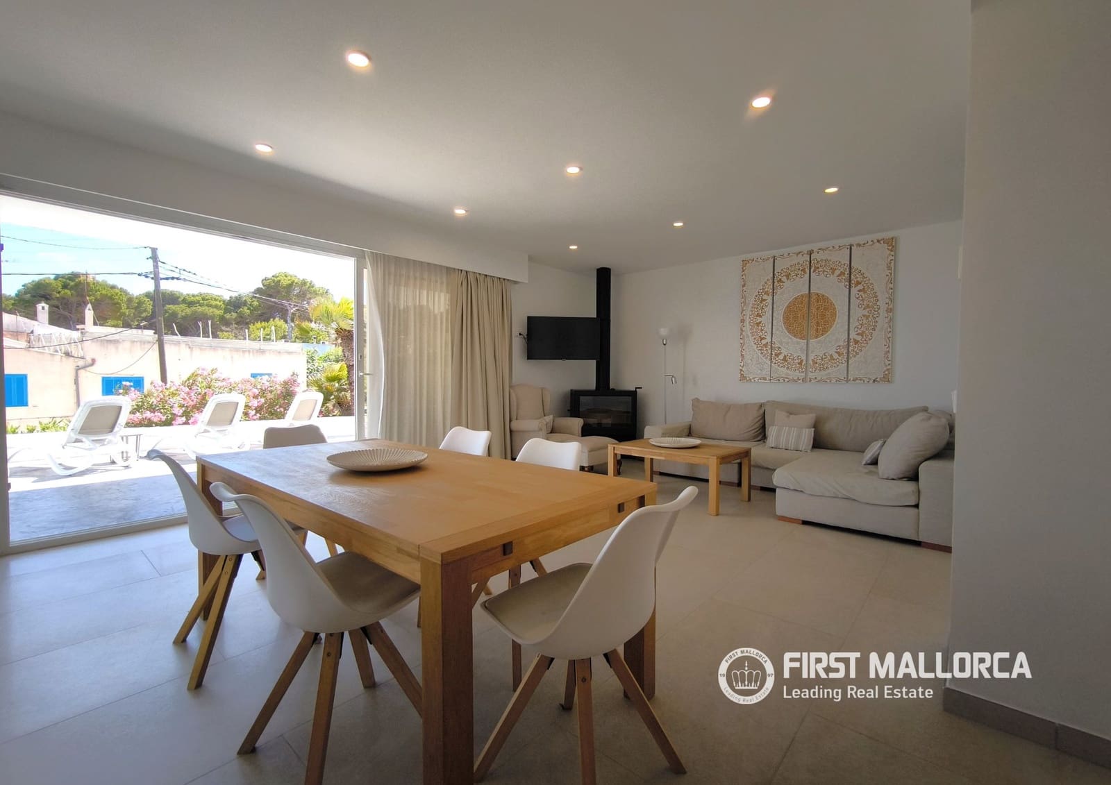 Adosado de 4 habitaciones en Cala Ratjada en alquiler con garaje - 3.750 € (Ref: 9889510)