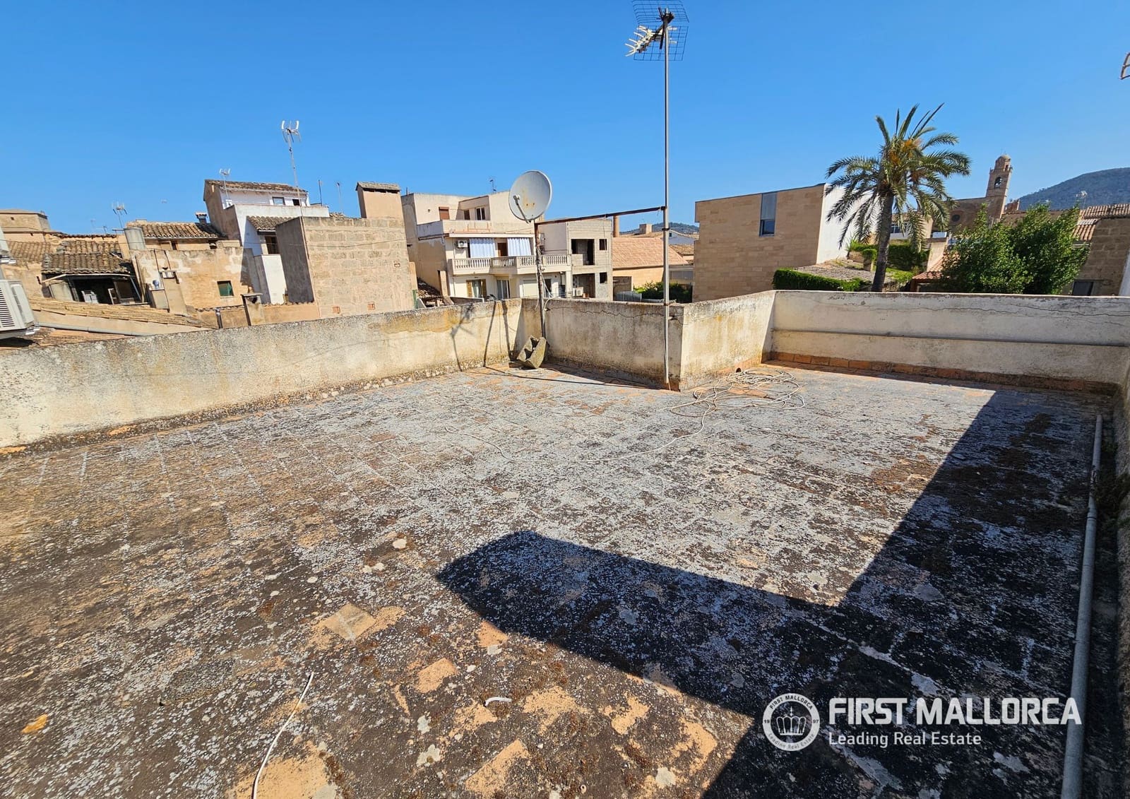 5 bedroom Townhouse for sale in Llucmajor - € 550,000 (Ref: 9889511)