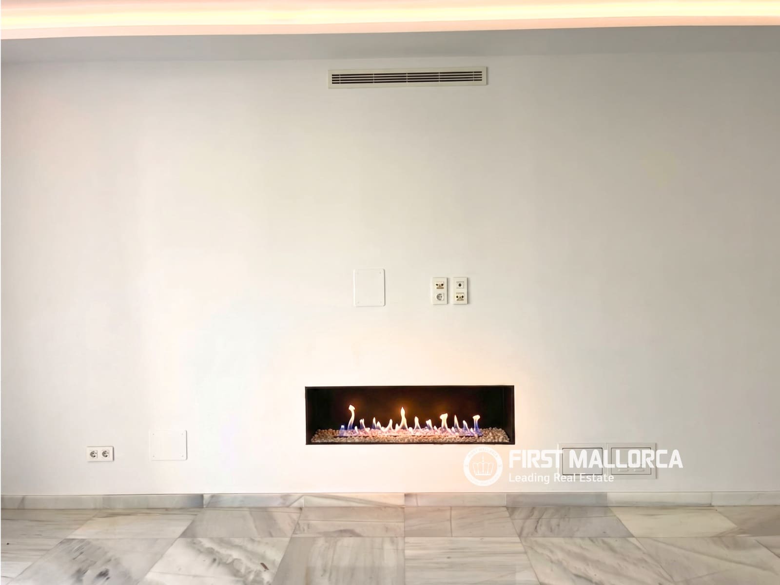 Appartement de 3 chambres à louer à Palma de Mallorca avec piscine garage - 4 500 € (Ref: 9889513)
