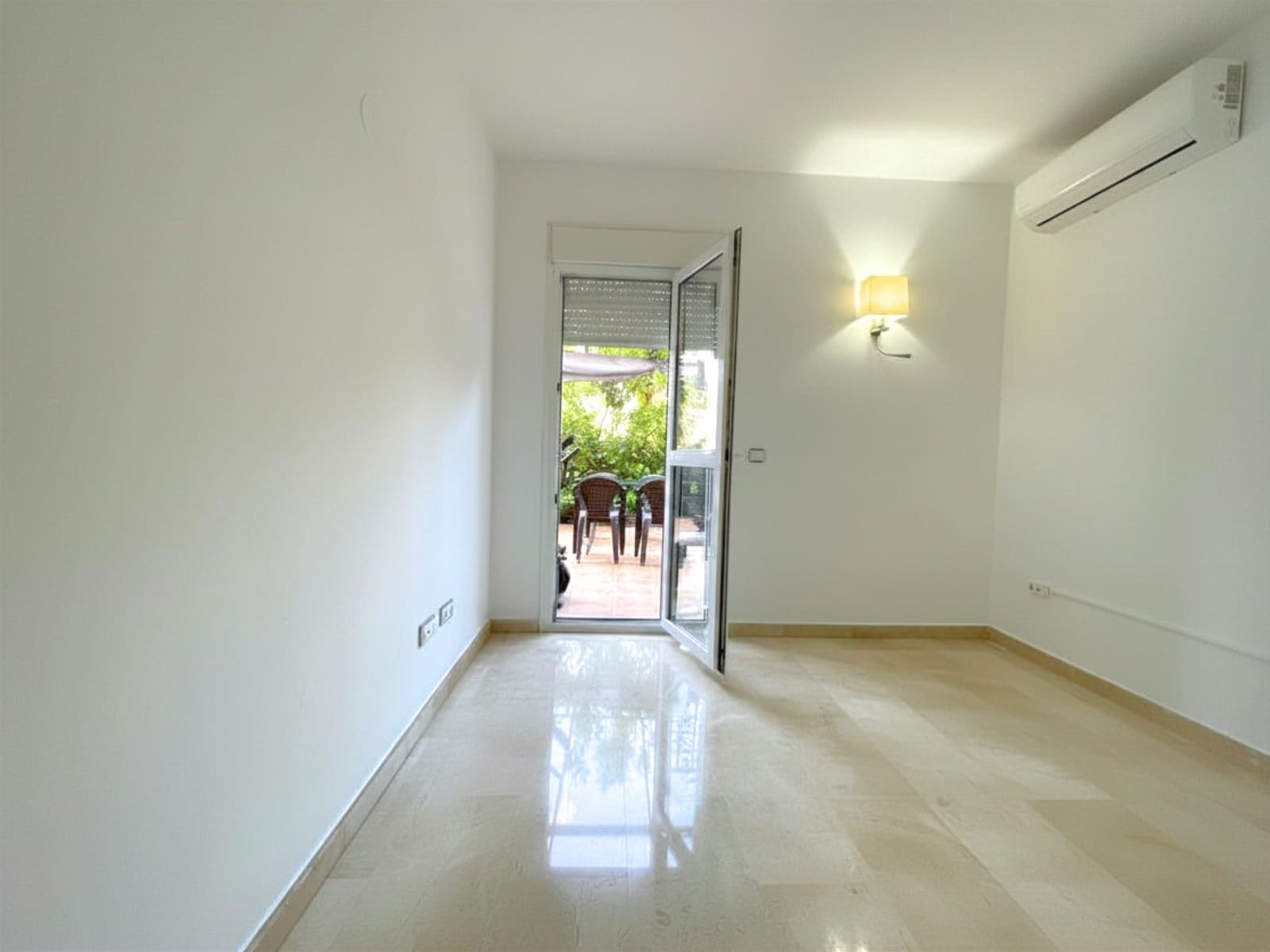 2 Zimmer Apartment zu vermieten in San Agustin / Sant Agusti mit Garage - 2.000 € (Ref: 9893174)
