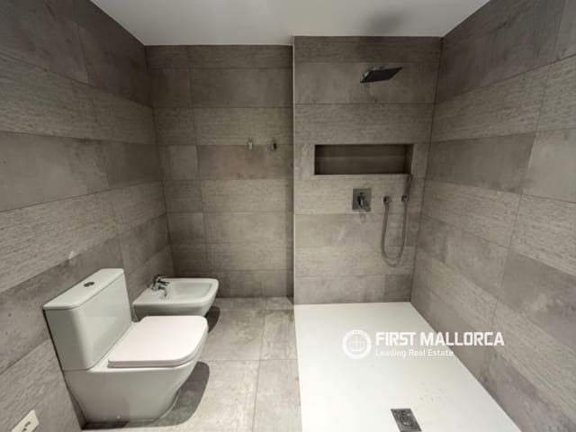 3 bedroom Apartment for sale in Son Rapinya, Palma de Mallorca with garage - € 1,950,000 (Ref: 9893176)