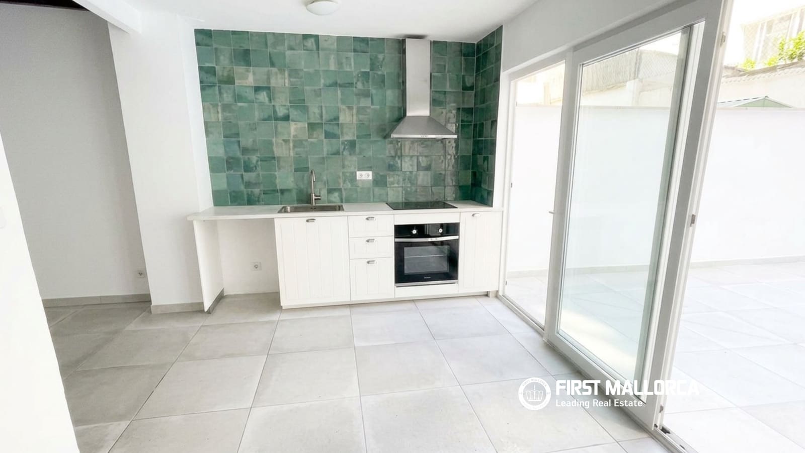 2 soveværelse Lejlighed til salg i Palma de Mallorca - € 449.000 (Ref: 9893177)