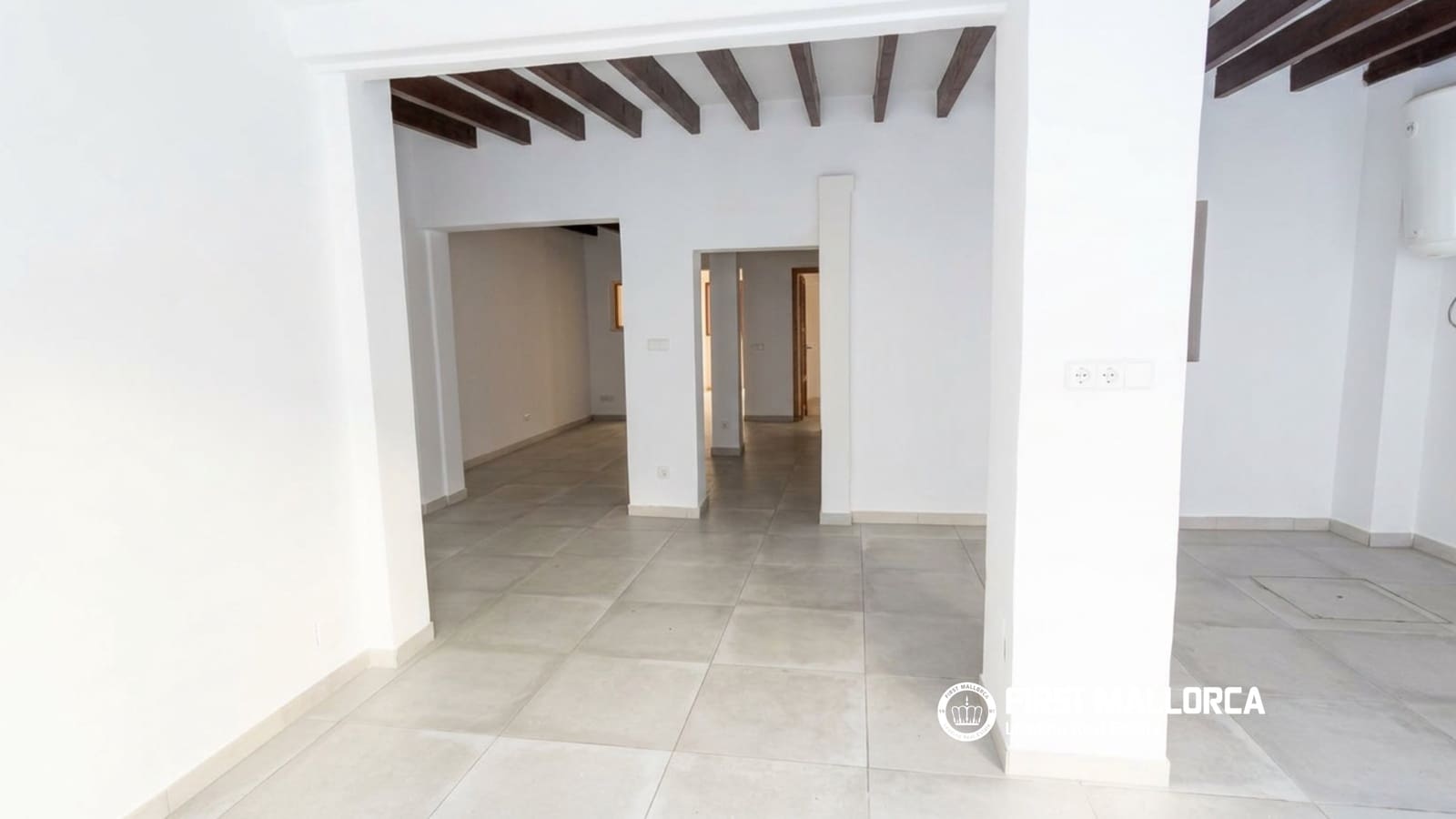 2 soveværelse Lejlighed til salg i Palma de Mallorca - € 449.000 (Ref: 9893177)