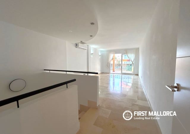 Apartamento de 4 habitaciones en El Toro / Port Adriano, Calvià en alquiler con piscina garaje - 3.000 € (Ref: 9902429)