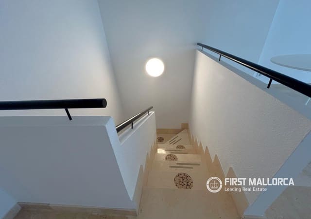 Apartamento de 4 habitaciones en El Toro / Port Adriano, Calvià en alquiler con piscina garaje - 3.000 € (Ref: 9902429)