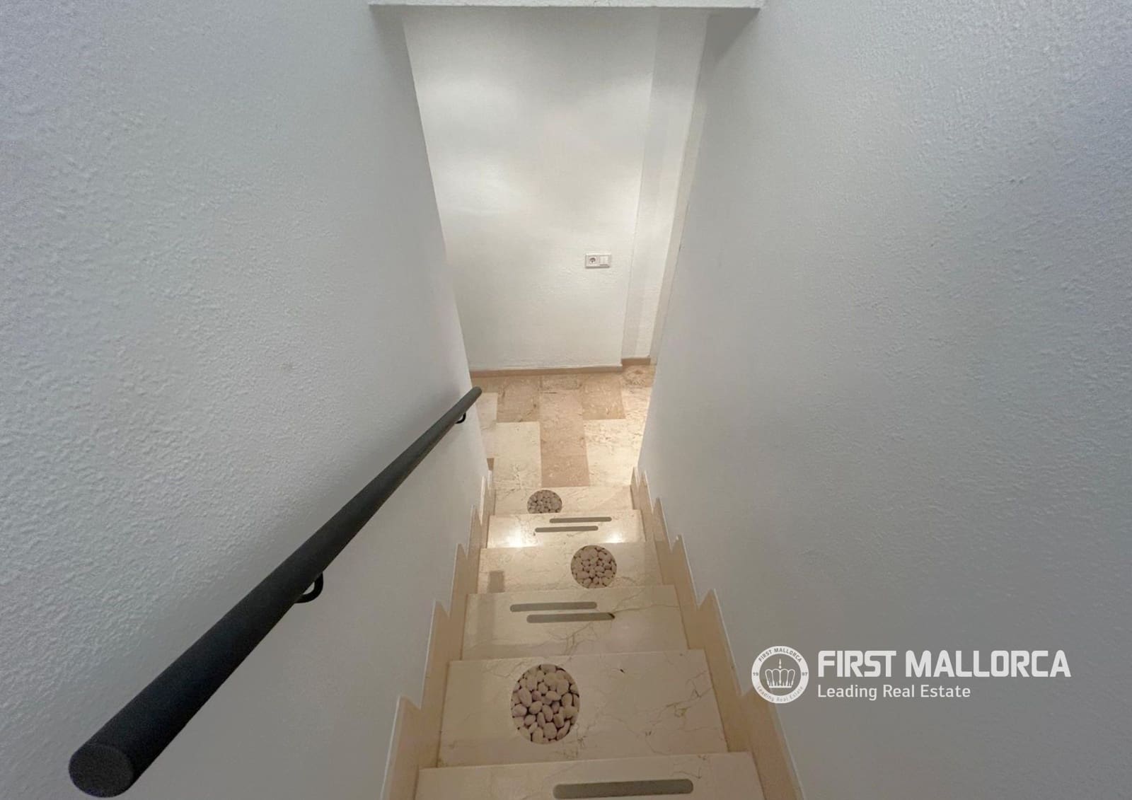Apartamento de 4 habitaciones en El Toro / Port Adriano en alquiler con piscina garaje - 3.000 € (Ref: 9902429)