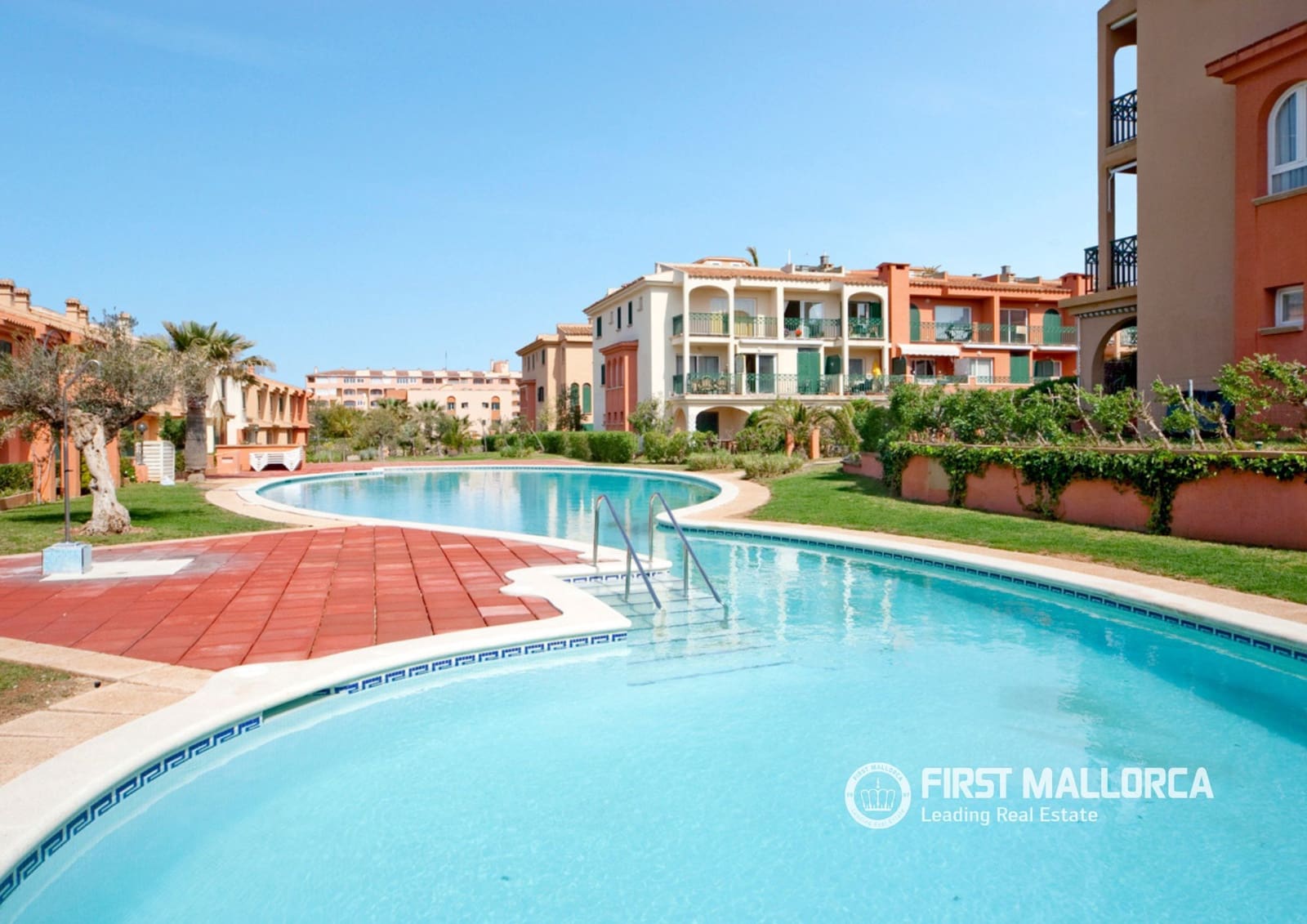 Apartamento de 4 habitaciones en El Toro / Port Adriano en alquiler con piscina garaje - 3.000 € (Ref: 9902429)