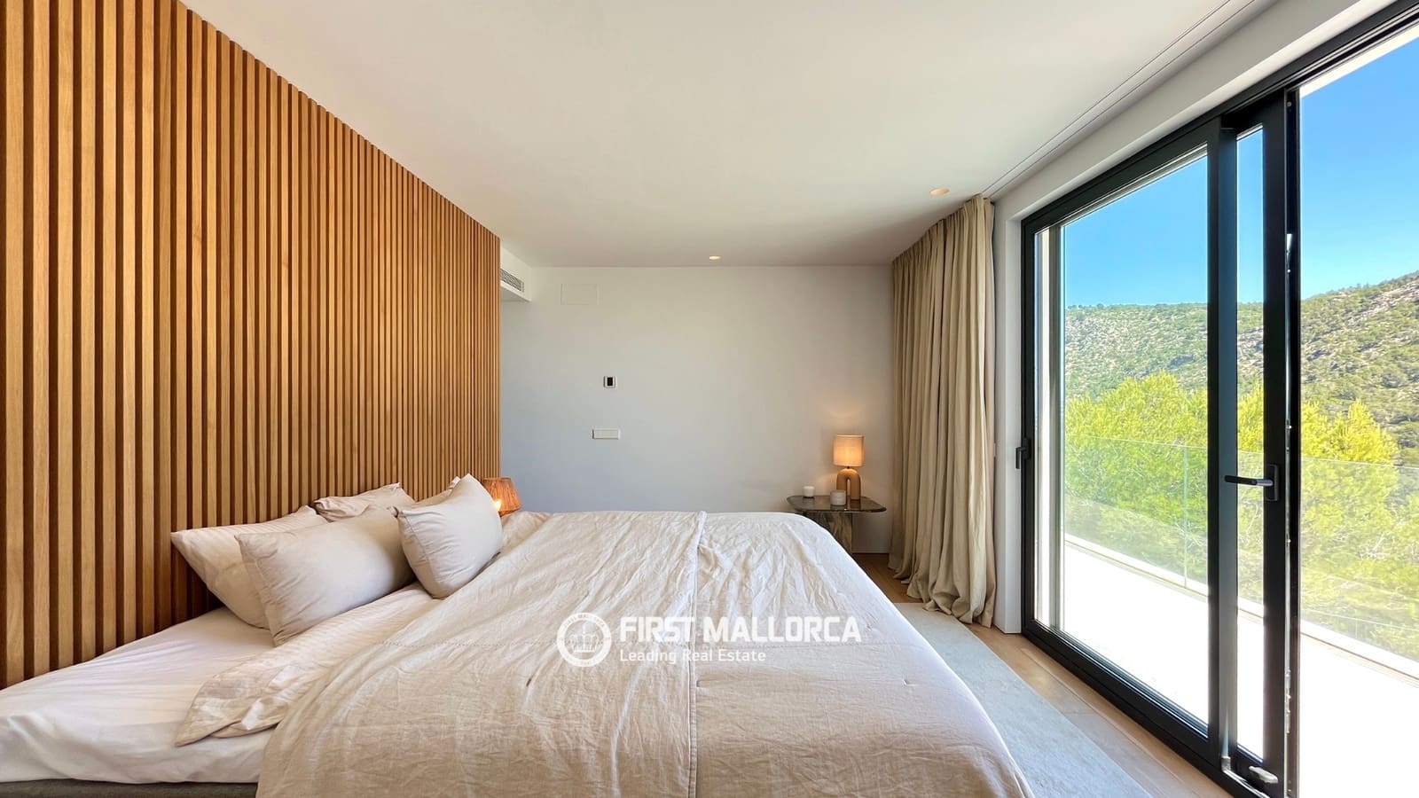 4 bedroom Villa for rent in Costa d'en Blanes with pool garage - € 50,000 (Ref: 9902433)