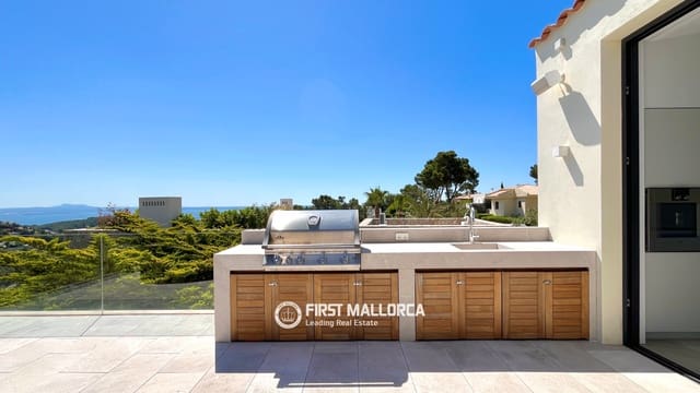 4 bedroom Villa for rent in Costa d'en Blanes, Calvià with pool garage - € 50,000 (Ref: 9902433)