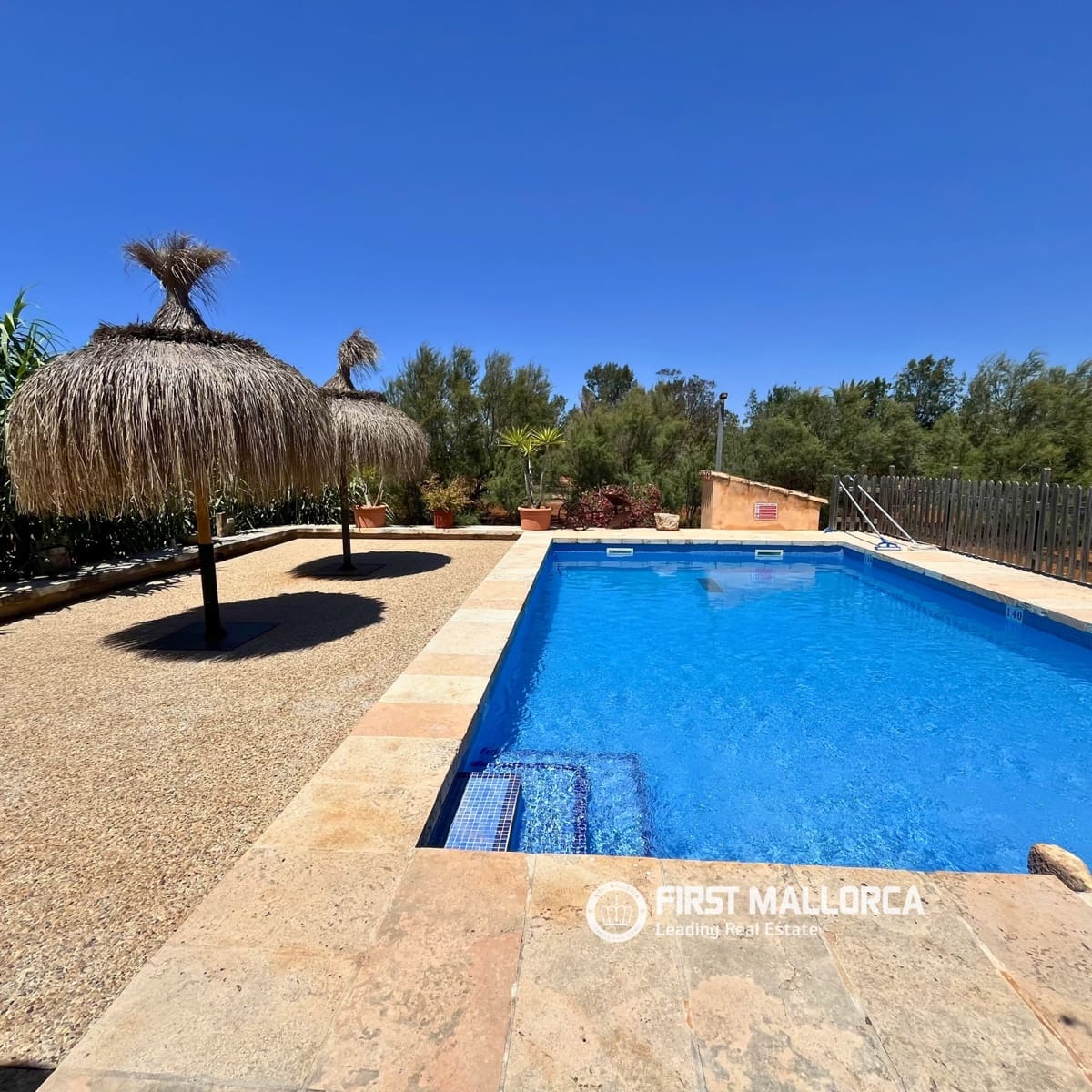 1 soveværelse Finca/Landehus til leje i Campos med swimmingpool garage - € 2.400 (Ref: 9906662)