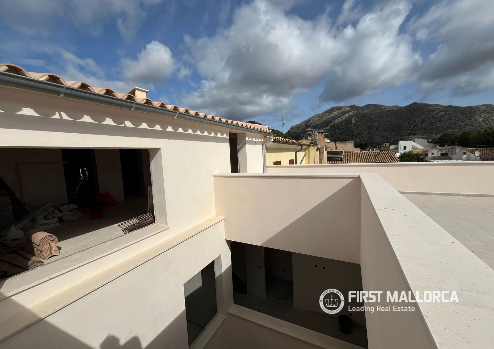 4 slaapkamer Huis te koop in Pollensa / Pollenca met garage - € 1.650.000 (Ref: 9906663)