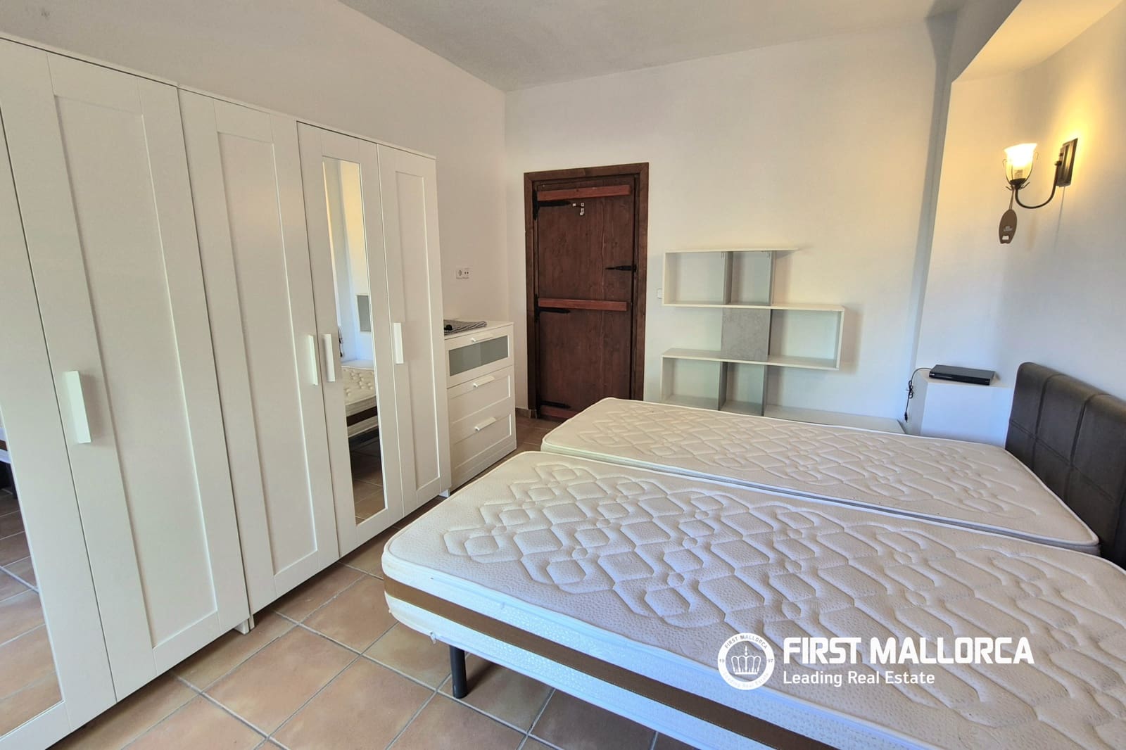 Finca/Casa Rural de 2 habitaciones en Llucmajor en alquiler con piscina garaje - 2.000 € (Ref: 9906664)