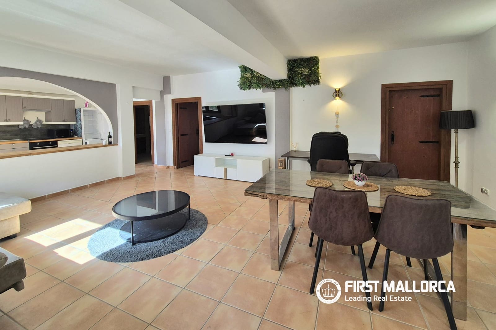 Finca/Casa Rural de 2 habitaciones en Llucmajor en alquiler con piscina garaje - 2.000 € (Ref: 9906664)