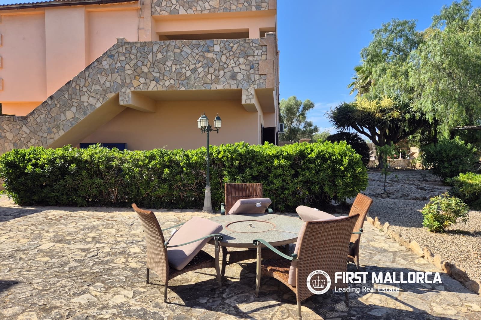 Finca/Casa Rural de 2 habitaciones en Llucmajor en alquiler con piscina garaje - 2.000 € (Ref: 9906664)