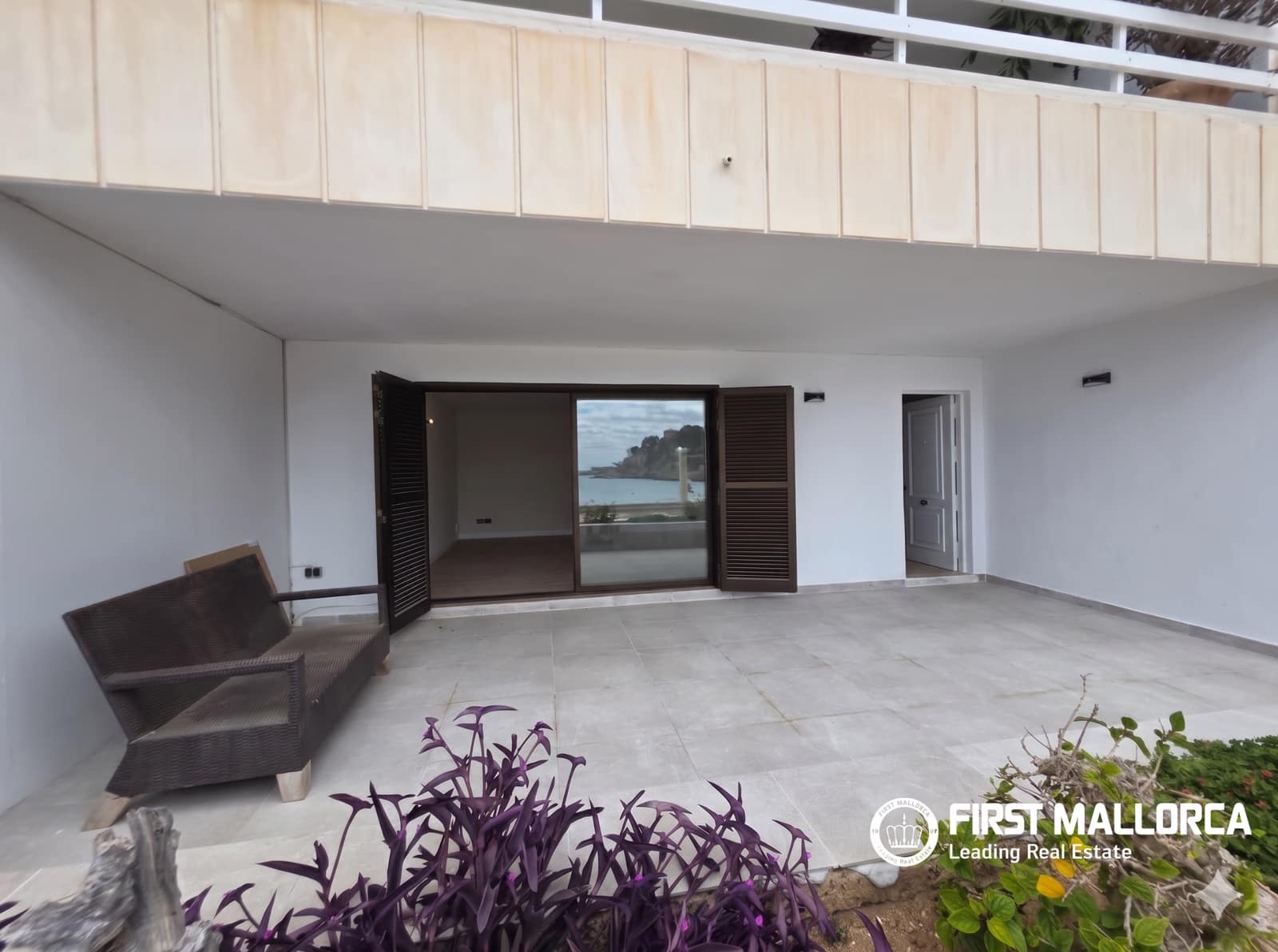Appartement de 2 chambres à louer à Cala Mayor avec garage - 2 400 € (Ref: 9909711)