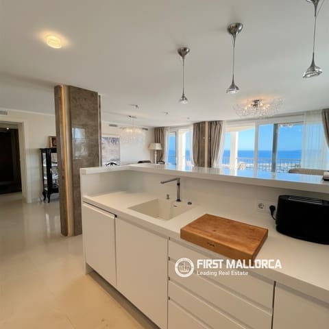 4 bedroom Apartment for sale in Portals Nous, Calvià with garage - € 2,700,000 (Ref: 9909713)