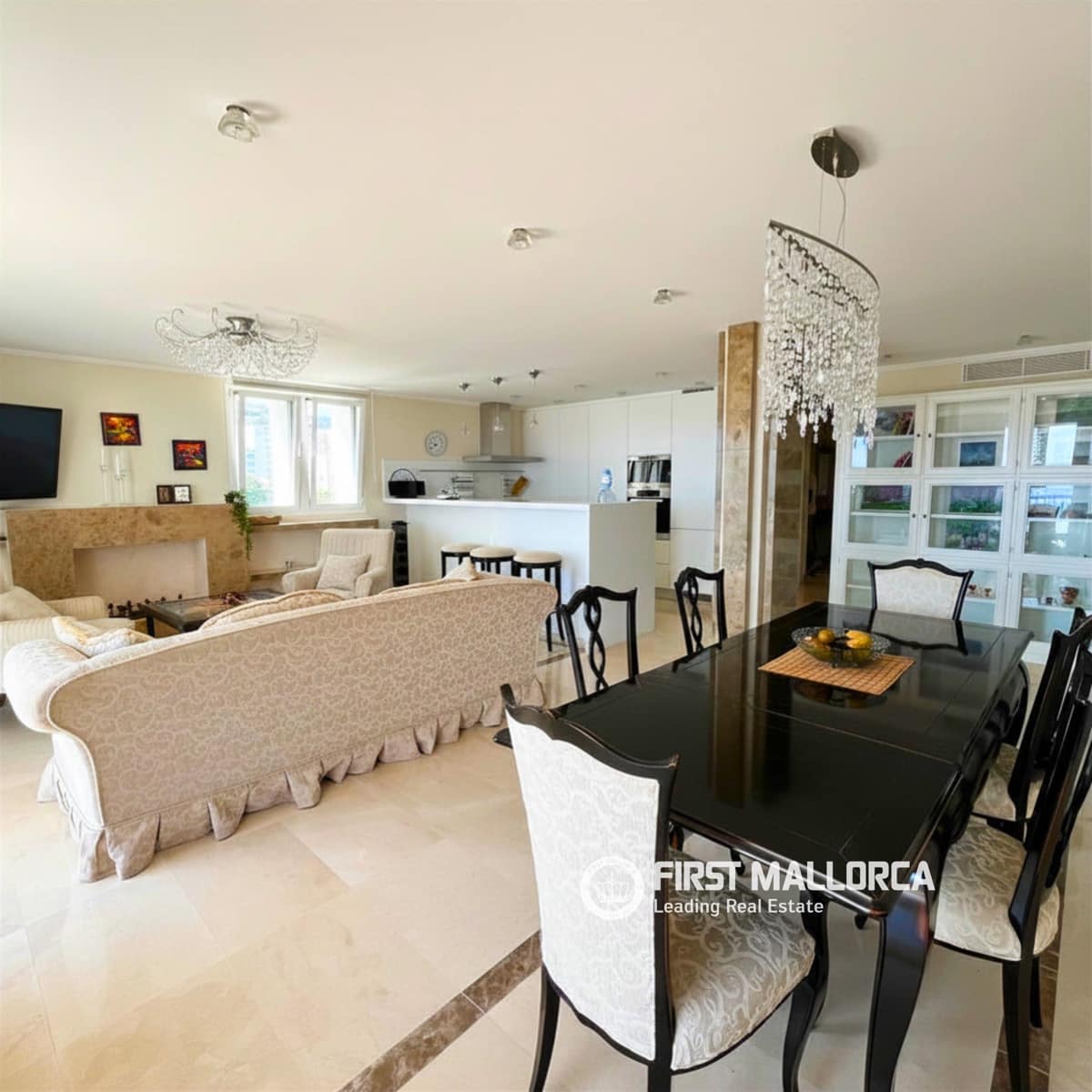 4 bedroom Apartment for sale in Portals Nous with garage - € 2,700,000 (Ref: 9909713)