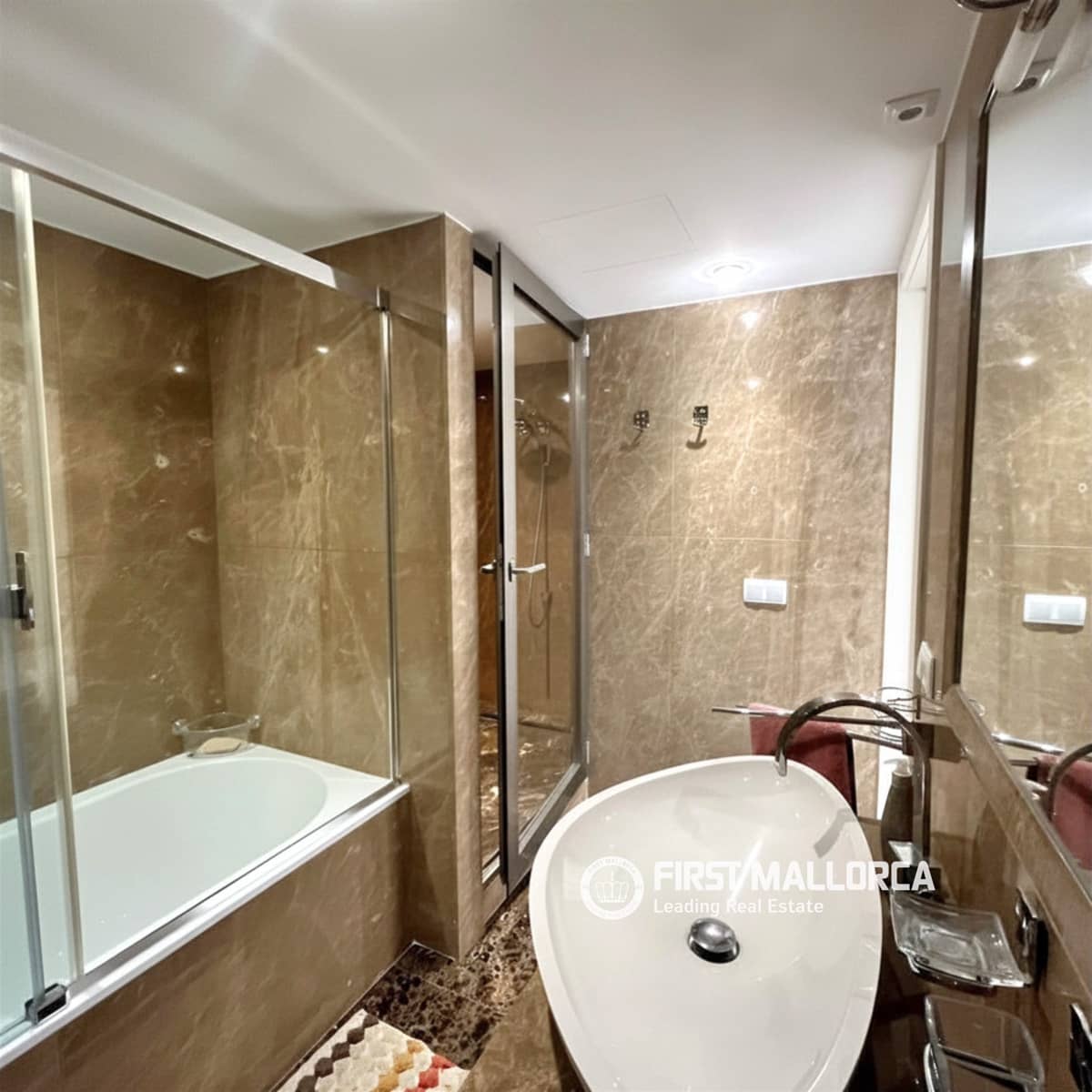 4 bedroom Apartment for sale in Portals Nous with garage - € 2,700,000 (Ref: 9909713)