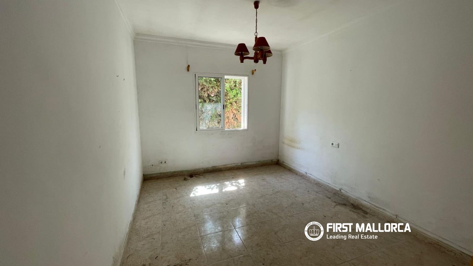 3 sovrum Villa till salu i Badia Gran med garage - 650 000 € (Ref: 9911925)