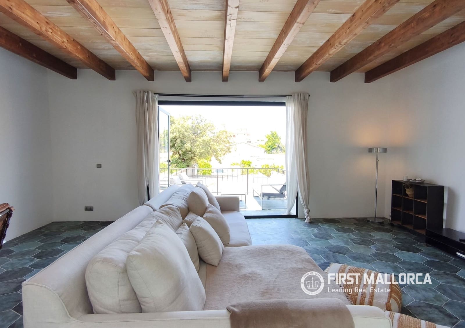 3 slaapkamer Huis te koop in Llucmajor met zwembad - € 789.000 (Ref: 9911926)