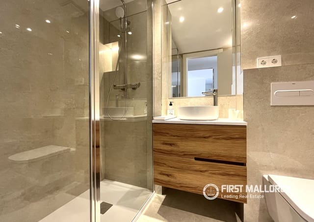 2 bedroom Apartment for rent in Santa Catalina, Palma de Mallorca - € 2,000 (Ref: 9911927)