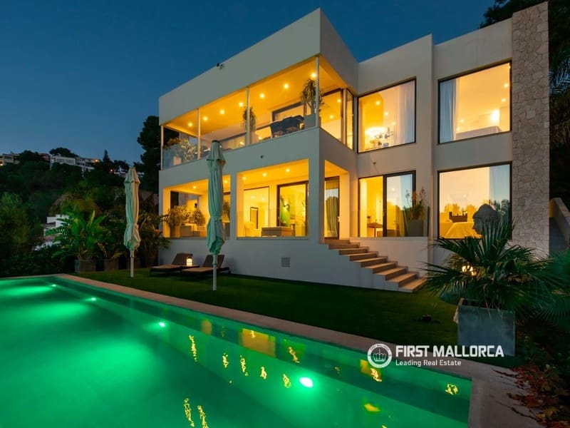 4 bedroom Villa for sale in Costa d'en Blanes with pool garage - € 3,700,000 (Ref: 9926356)