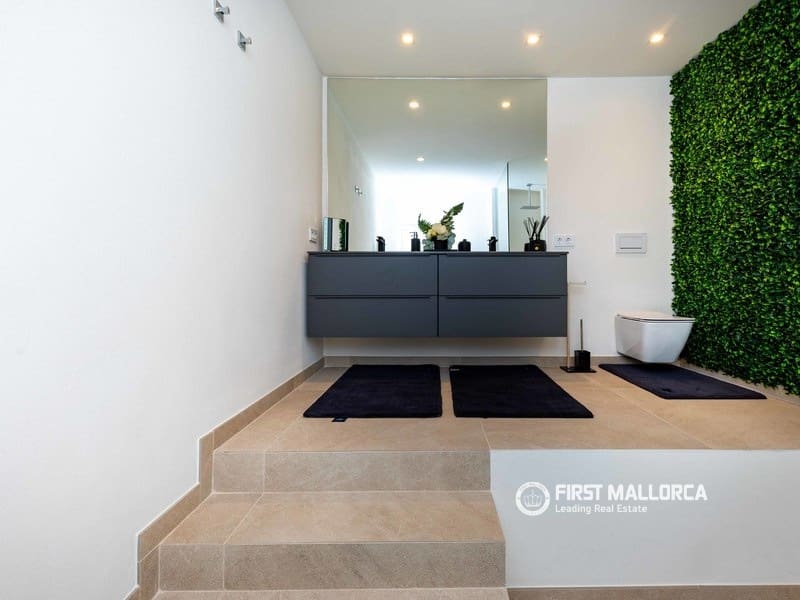 4 bedroom Villa for sale in Costa d'en Blanes with pool garage - € 3,700,000 (Ref: 9926356)