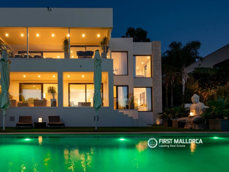 4 bedroom Villa for sale in Costa d'en Blanes with pool garage - € 3,700,000 (Ref: 9926356)