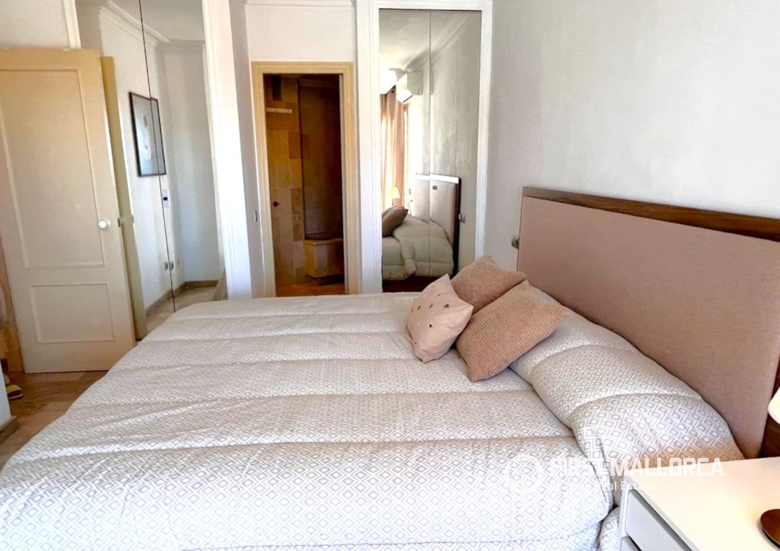 2 sovrum Takvåning att hyra i Palma de Mallorca med pool garage - 2 350 € (Ref: 9926357)